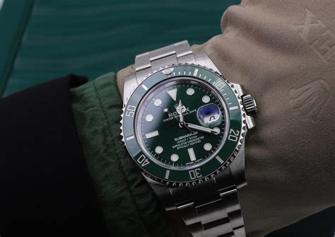 How to Adjust Your Rolex Bracelet: A Step